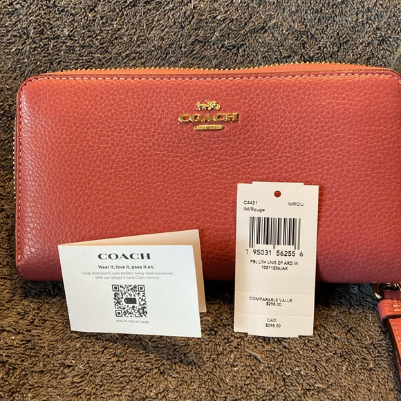 NWT Coach Long Zip Around Large Pebble Leather Wallet - Picture 6 of 14